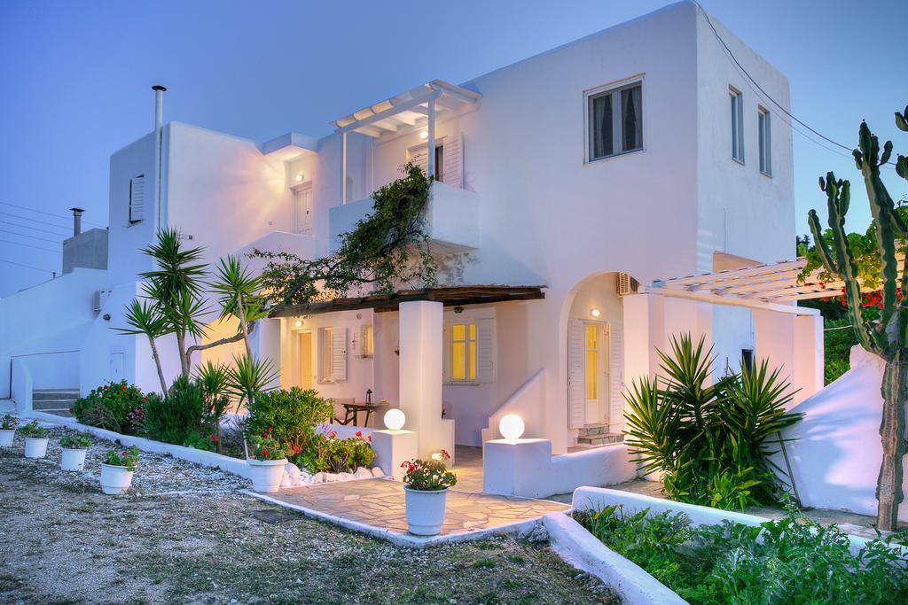Paros Rita Studios Piso Livadi Cameră foto