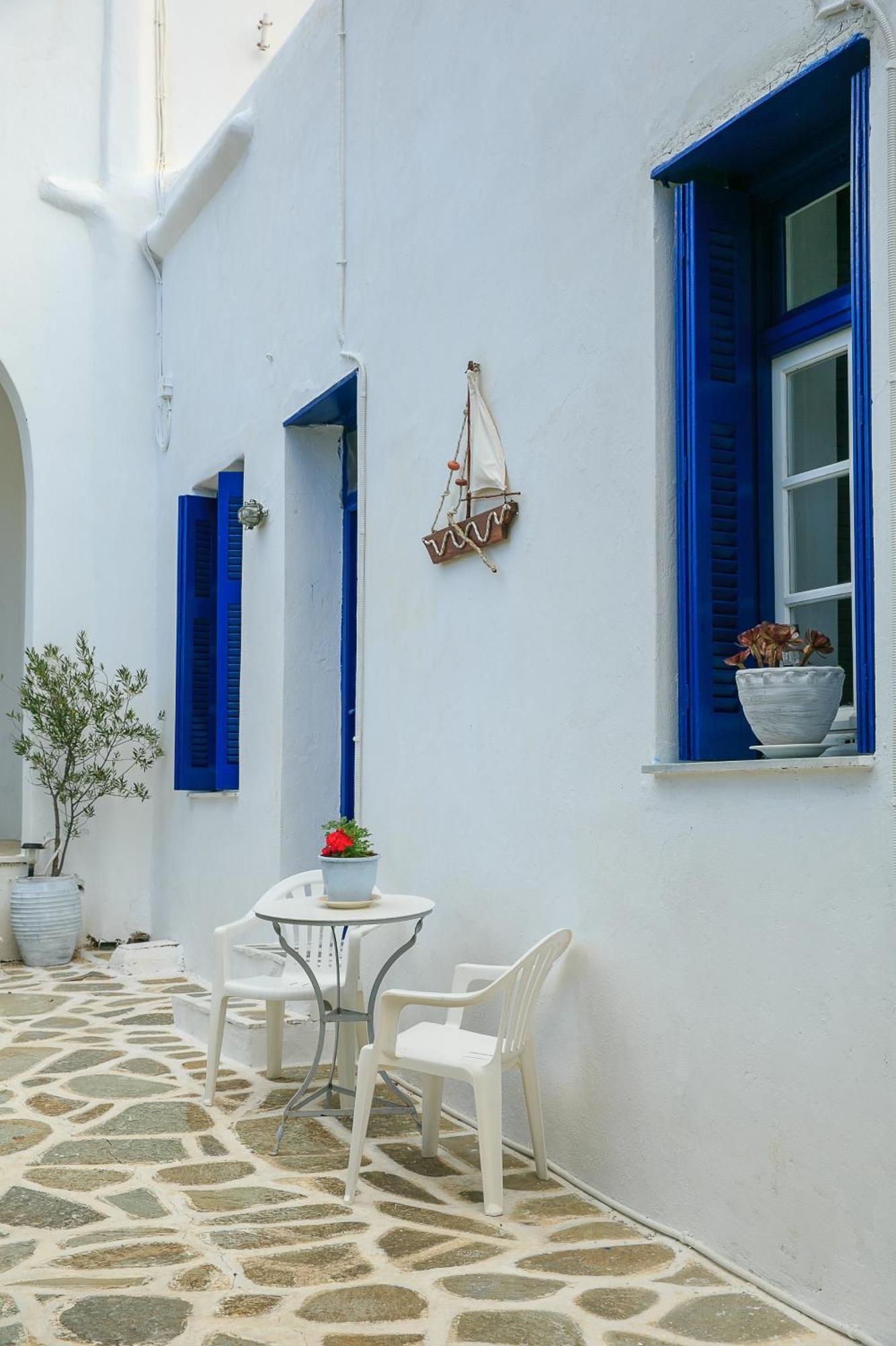 Paros Rita Studios Piso Livadi Cameră foto